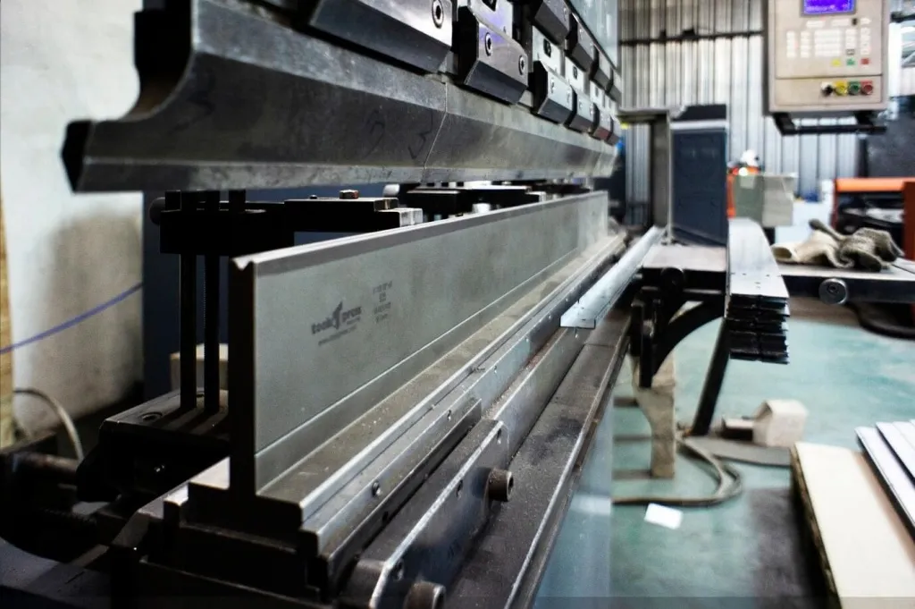 Гибка металла